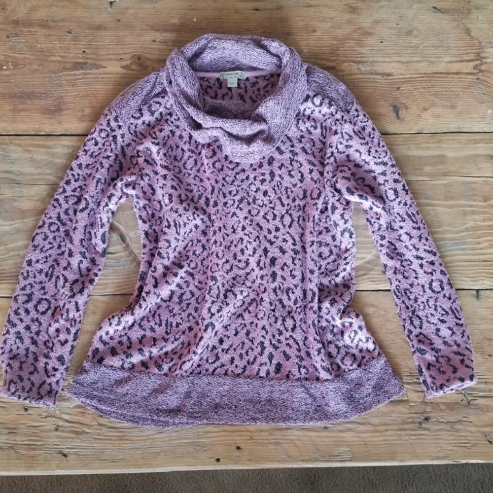 Fuzzy Leopard Top